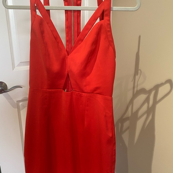 Revolve cut-out dress - Picture 5 of 7